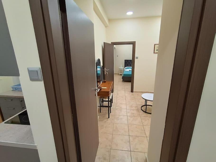 Athens Sky Suites 1 Pire Dış mekan fotoğraf