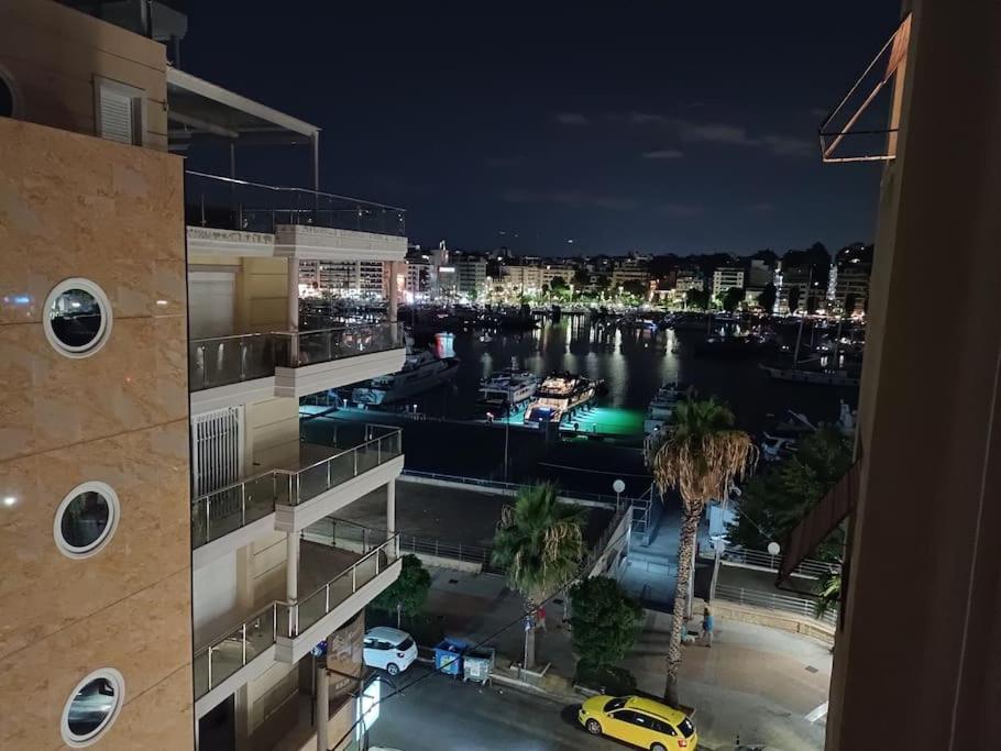 Athens Sky Suites 1 Pire Dış mekan fotoğraf